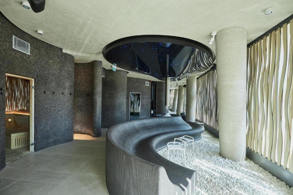 Wave Beachfront Family Apartment Misdroy Exterior foto