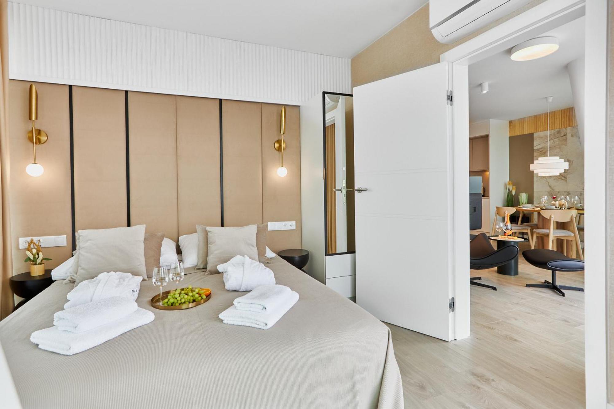 Wave Beachfront Family Apartment Misdroy Exterior foto